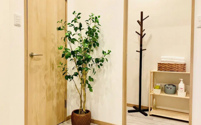 Hanazonominami Apartment 101