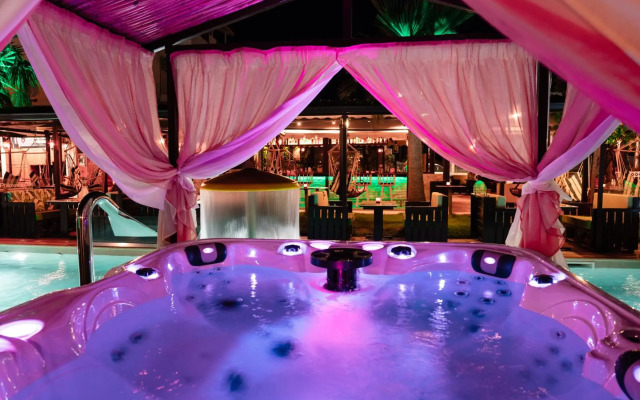 Philoxenia Hotel & Spa