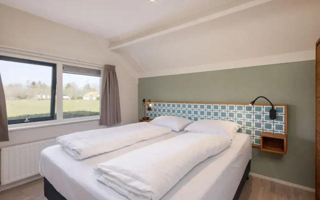 Bungalow in Veluwe Nature Park Retreat