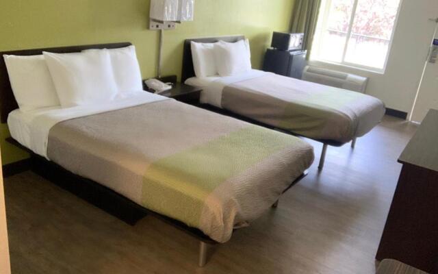 GuestHouse Inn Yakima