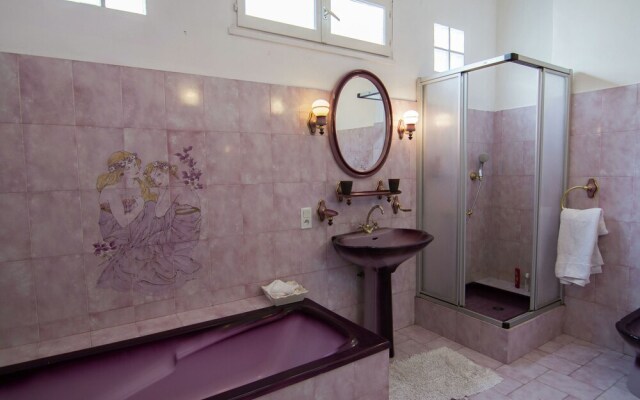 Historical Villa in Thezan-les-Beziers with Garden