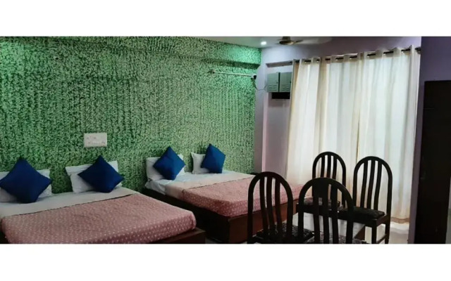Hotel amoggh palace