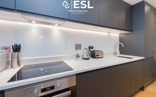 High Quality 2 Bedroom Church Apartment with Free Parking