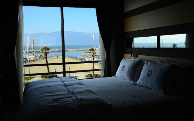 Burhaniye Marina Boutique Hotel