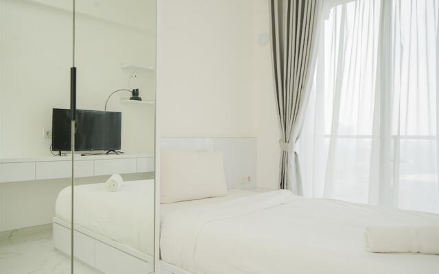 Modern Studio With Cozy Style At Sky House Bsd Apartment