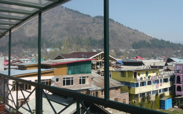 Hotel Akbar Inn