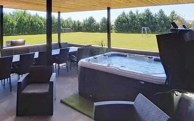 14 Person Holiday Home in Vaeggerlose-by Traum