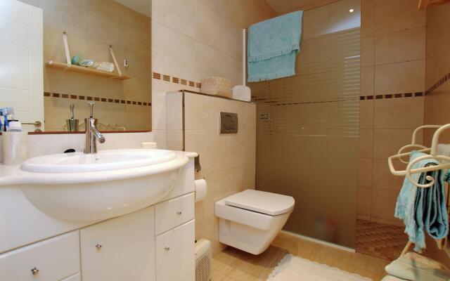Modern Apartment in Cala Pi with Swimming Pool