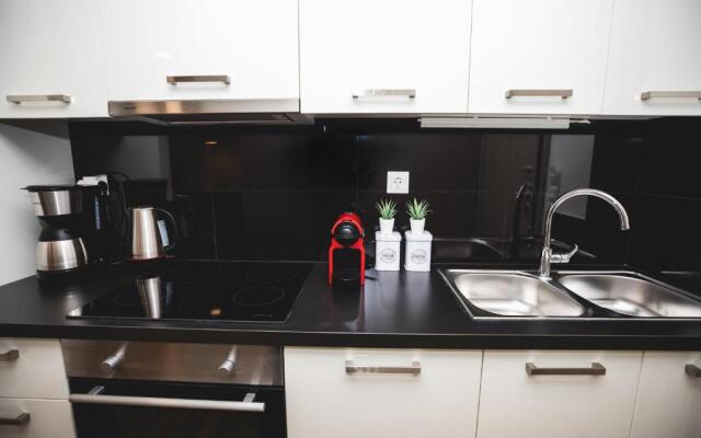 Ziva Apartment - 4th floor - Renovated 2019