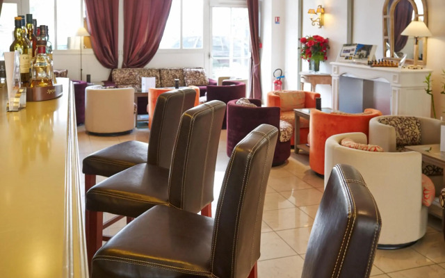 Hotel Almoria