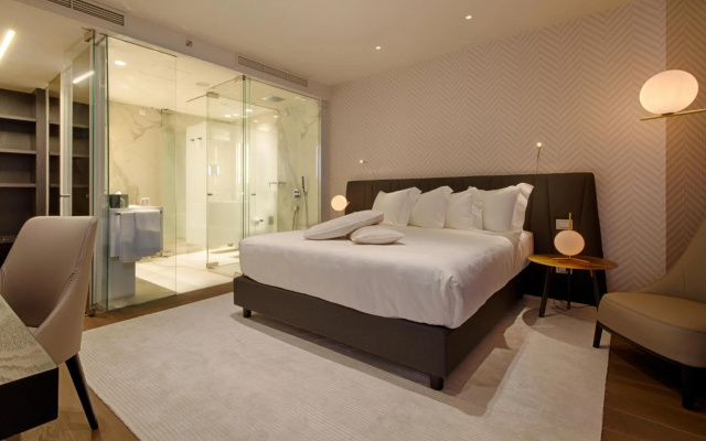 Maritim Hotel Plaza Tirana - Image 4