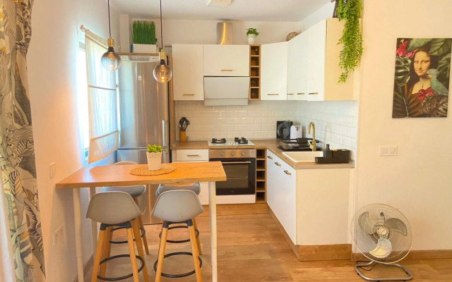 Cozy Urban Escape 1BR Near Tenerife South Airport