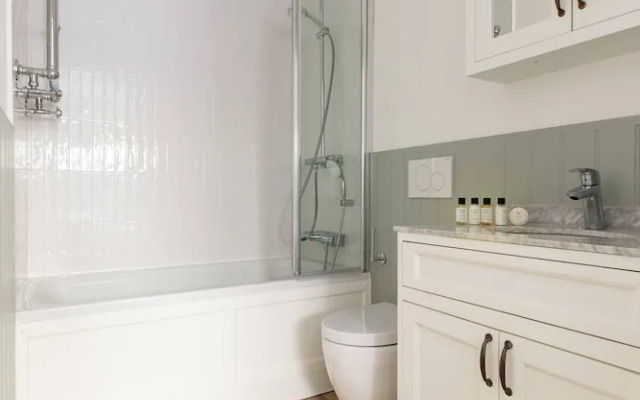Alba Place III by Onefinestay