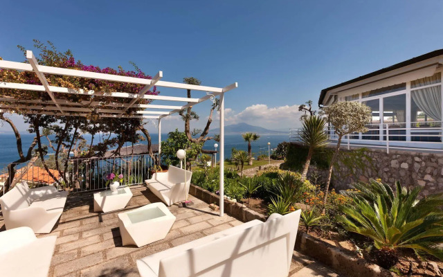 Villaggio Villa Lubrense