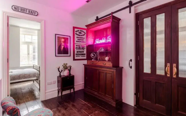 The Cheeky Hideaway - Borough - by Frankie Says