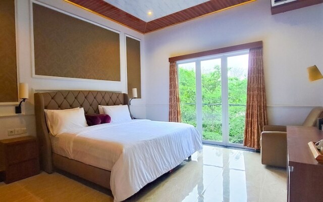 Gili Beachfront Suites