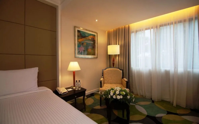 Sam Suite D´Perdana