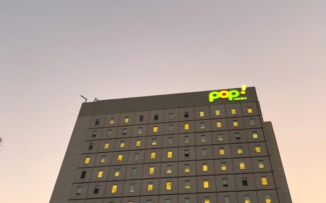 POP! Hotel Gubeng Surabaya