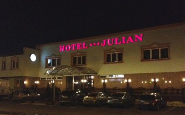 Hotel Julian