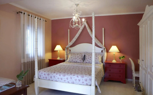 Avra Private Suites