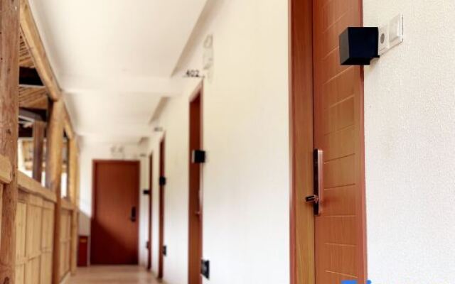 Yiqingshe Tiyun Boutique Inn