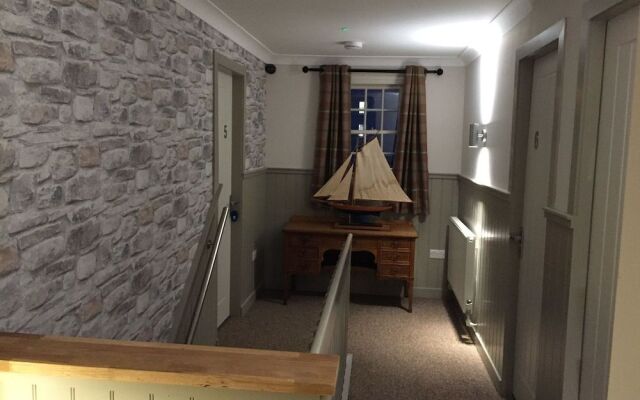 Harbour Guest House
