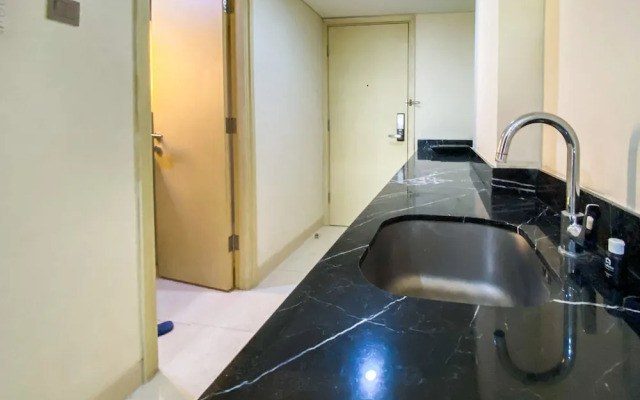 Good Deal Studio Apartment At Warhol (W/R) Residences