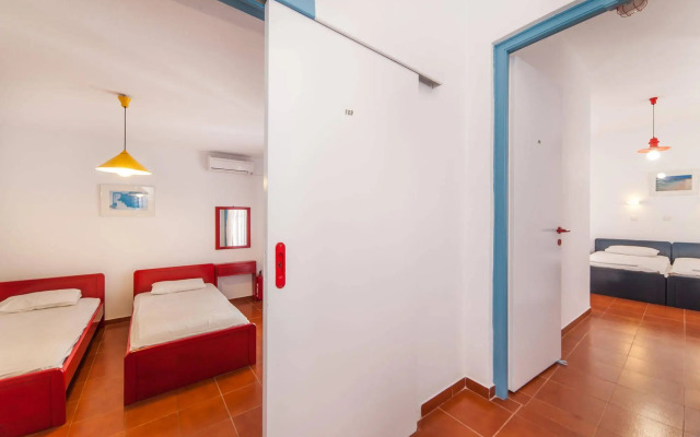 Fivos Apartments