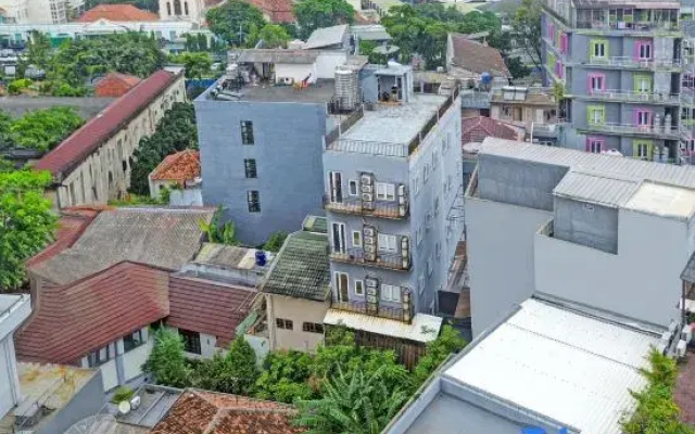 Hotel O Gambir Near Juanda Station Formerly Bunga Dahlia