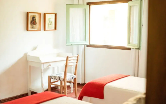 Estancia Anastasio by Folk