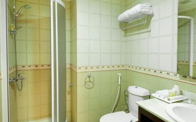 Awan Hotel