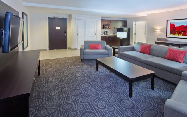 Holiday Inn & Suites Red Deer South