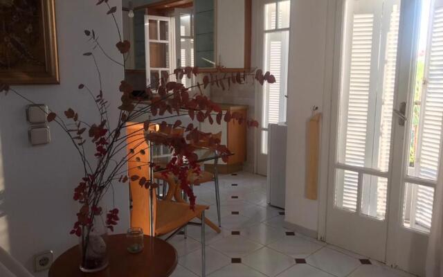 Naxos House