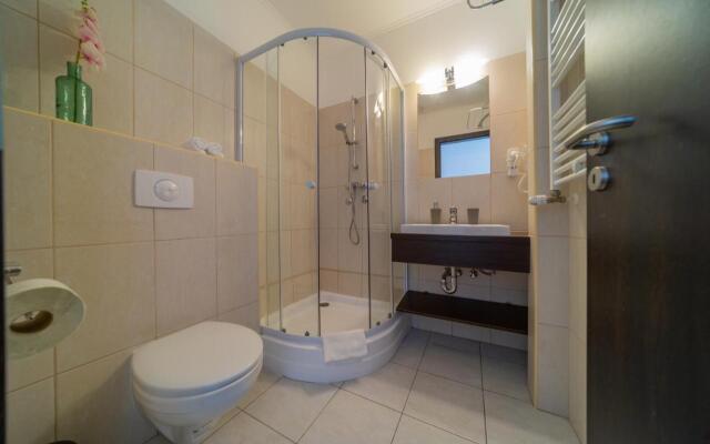A16 Design Panzió