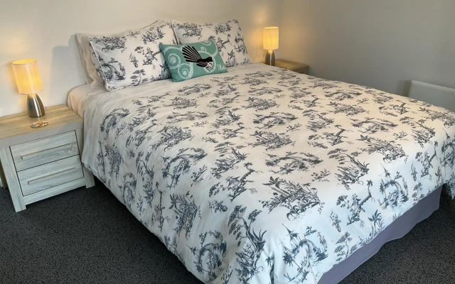 Sunset Heights Studio