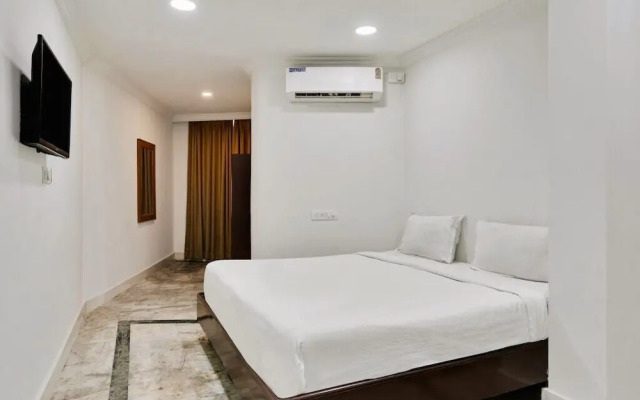 iROOMZ Hotel Hyderabad Towers