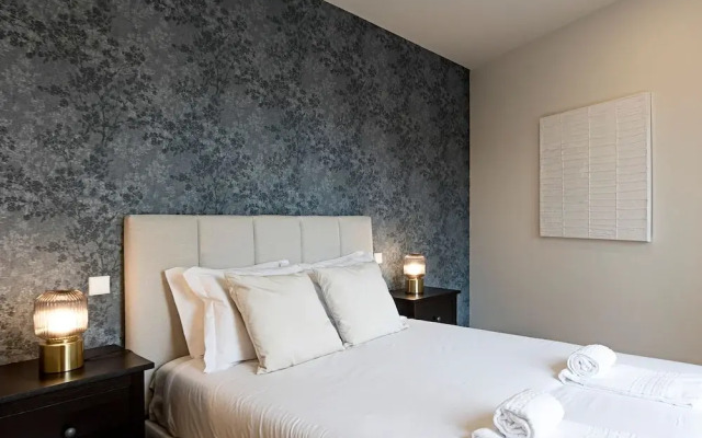 Monte dos Judeus 26 by LovelyStay