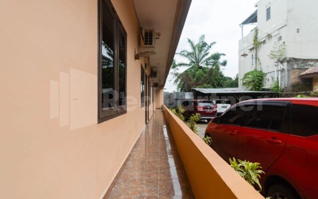 Teratai Guesthouse at RS Adam Malik Medan RedPartner
