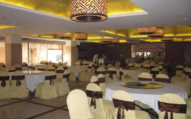 Oasis Hanoi Hotel