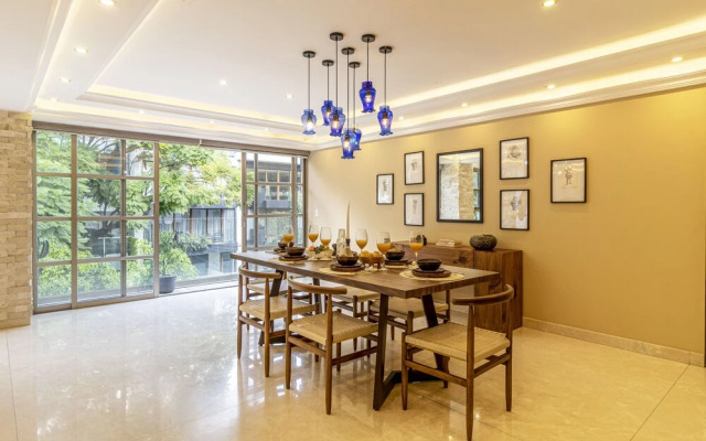 Villa Polanco by Kukun