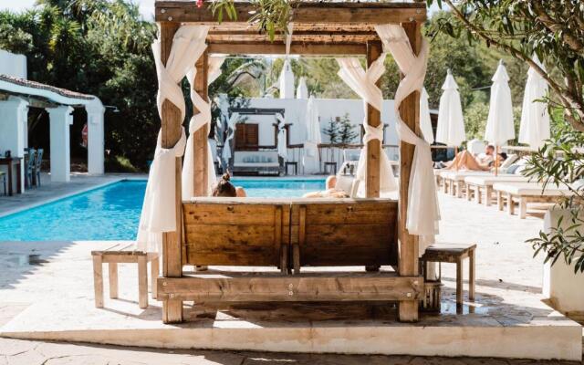 Can Vistabella Boutique Resort