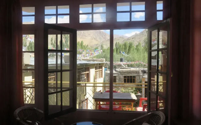 Hotel Maryul