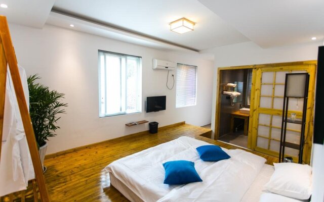 Tongli Yiyun Shuishe Boutique Hotel