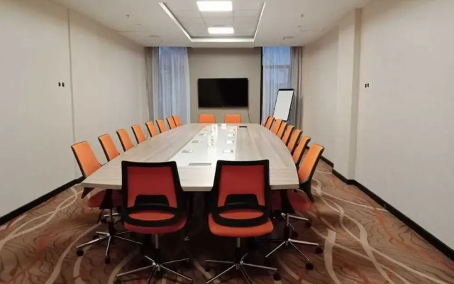 Trademark Suites at Enaki Town