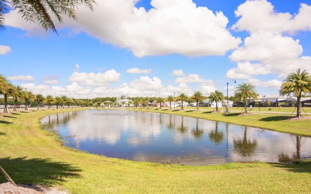 Stunning Vacation Home So3890