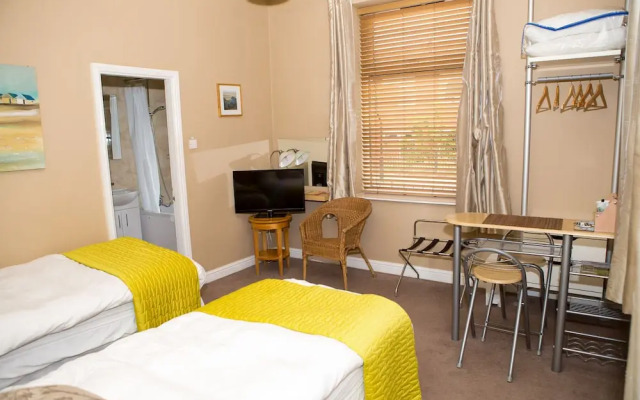 Oak House B&B