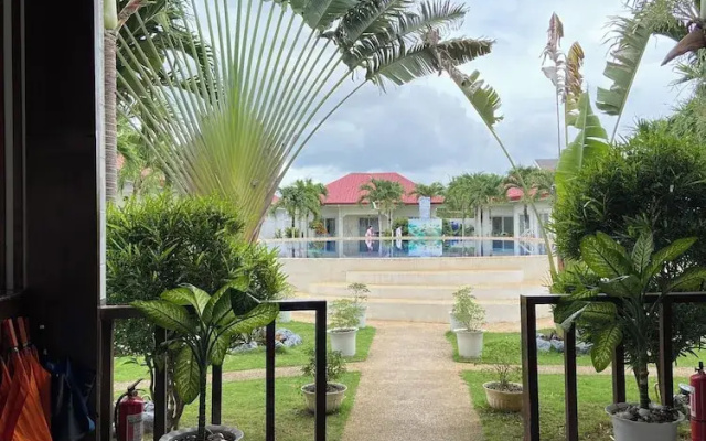 Green Mango Resort