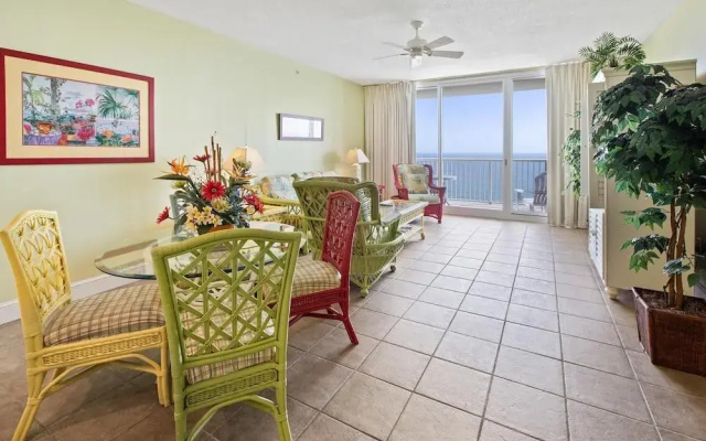Majestic Beach Towers 2-403