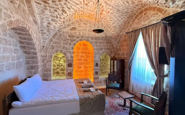 Mi̇ri̇sso Konak Hotel Mardi̇n Artuklu