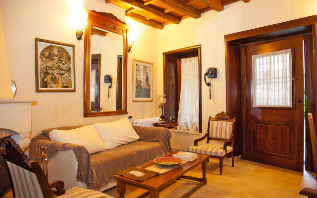 Vacation home in the Archanes with balcony